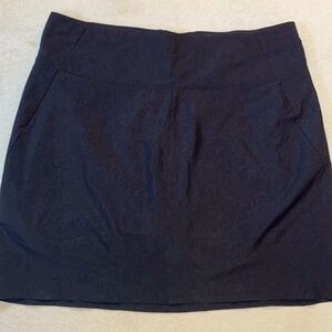 Royal Robbins black performance jacquard back zip skort Sz 14 EUC
